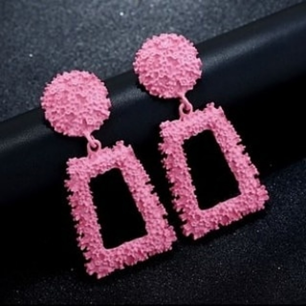 Pinky Posh Earrings